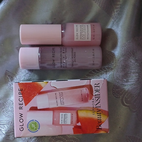 NIB Glow Recipe Watermelon Glow Skincare Minis Set. Works Amazing Smells Amazing - Picture 1 of 2